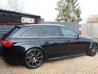 Audi A4 4.2 RS 4 FSI Quattro Auto 4WD 5dr 8