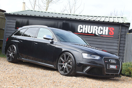 Audi A4 4.2 RS 4 FSI Quattro Auto 4WD 5dr 10