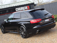 Audi A4 4.2 RS 4 FSI Quattro Auto 4WD 5dr 19