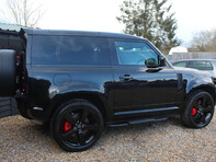 Land Rover Defender 3.0 Defender X-Dynamic SE D MHEV Auto 4WD 3dr 10