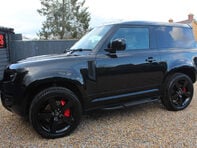 Land Rover Defender 3.0 Defender X-Dynamic SE D MHEV Auto 4WD 3dr 19
