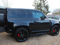 Land Rover Defender 3.0 Defender X-Dynamic SE D MHEV Auto 4WD 3dr 10