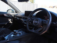 Audi A4 2.9 RS 4 Audi Sport Edition TFSI Quattro Auto 4WD 5dr 10