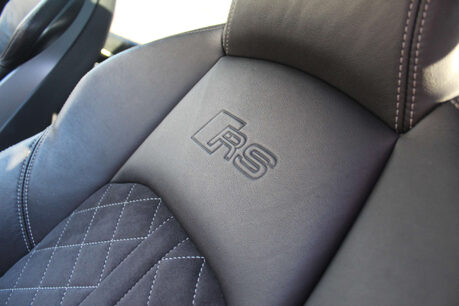 Audi A4 2.9 RS 4 Audi Sport Edition TFSI Quattro Auto 4WD 5dr 17