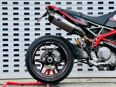 Ducati Hypermotard 0.9 Hypermotard 950 