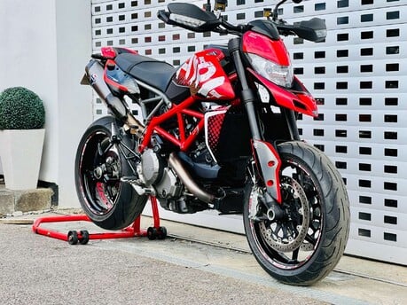 Ducati Hypermotard 0.9 Hypermotard 950 