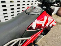 Ducati Hypermotard 0.9 Hypermotard 950 11