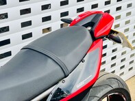 Ducati Hypermotard 0.9 Hypermotard 950 26