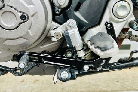 Ducati Hypermotard 0.9 Hypermotard 950 32