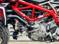Ducati Hypermotard 0.9 Hypermotard 950 33