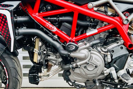 Ducati Hypermotard 0.9 Hypermotard 950 33