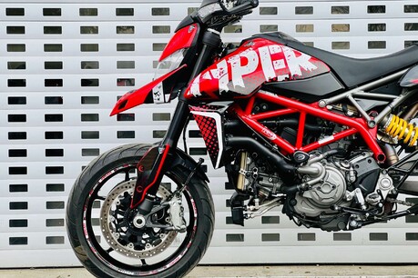 Ducati Hypermotard 0.9 Hypermotard 950 22