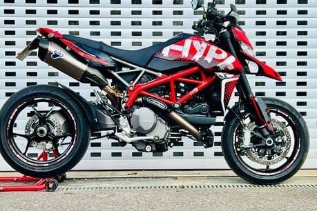 Ducati Hypermotard 0.9 Hypermotard 950 3