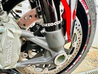 Ducati Hypermotard 0.9 Hypermotard 950 13