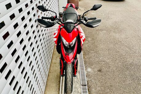 Ducati Hypermotard 0.9 Hypermotard 950 35