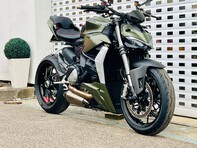 Ducati Streetfighter V2 1.0 Streetfighter V2 3
