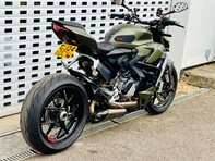 Ducati Streetfighter V2 1.0 Streetfighter V2 4