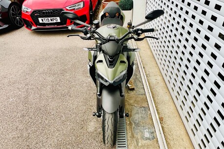 Ducati Streetfighter V2 1.0 Streetfighter V2 18