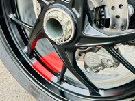 Ducati Streetfighter V2 1.0 Streetfighter V2 7