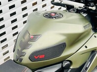 Ducati Streetfighter V2 1.0 Streetfighter V2 12