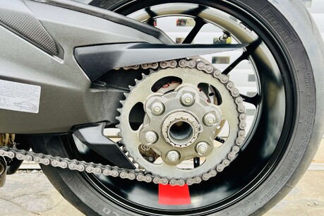 Ducati Streetfighter V2 1.0 Streetfighter V2 31