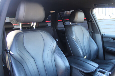 BMW X5 3.0 X5 xDrive 30d M Sport Auto 4WD 5dr 11