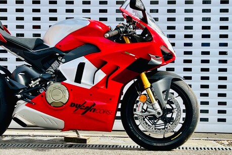 Ducati Panigale V4R 998 Super Sports Petrol Ducati Quick Shift - EVO 2 Euro 5 (218 ps) 4