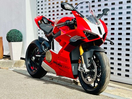 Ducati Panigale V4R 998 Super Sports Petrol Ducati Quick Shift - EVO 2 Euro 5 (218 ps) 
