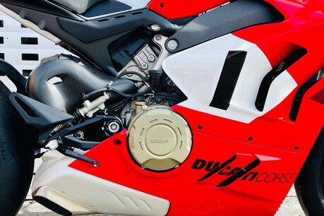 Ducati Panigale V4R 998 Super Sports Petrol Ducati Quick Shift - EVO 2 Euro 5 (218 ps) 8