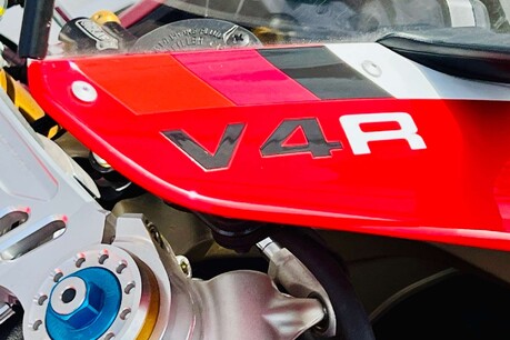 Ducati Panigale V4R 998 Super Sports Petrol Ducati Quick Shift - EVO 2 Euro 5 (218 ps) 16