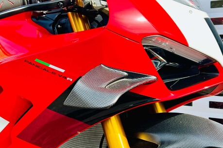 Ducati Panigale V4R 998 Super Sports Petrol Ducati Quick Shift - EVO 2 Euro 5 (218 ps) 38
