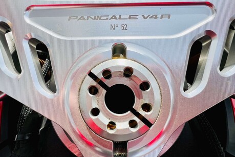 Ducati Panigale V4R 998 Super Sports Petrol Ducati Quick Shift - EVO 2 Euro 5 (218 ps) 40
