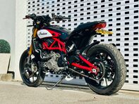 Indian FTR1200 S 27