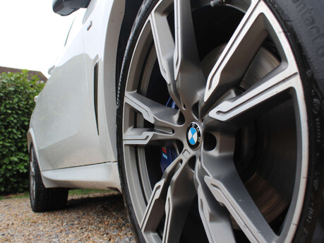 BMW X5 3.0 X5 M50D Auto 4WD 5dr 