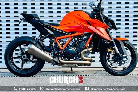 KTM Duke 1390 EVO Naked Petrol Manual Euro 5+ (190 ps) 1