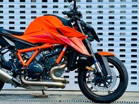KTM Duke 1390 EVO Naked Petrol Manual Euro 5+ (190 ps) 4