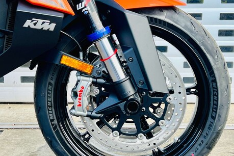 KTM Duke 1390 EVO Naked Petrol Manual Euro 5+ (190 ps) 13
