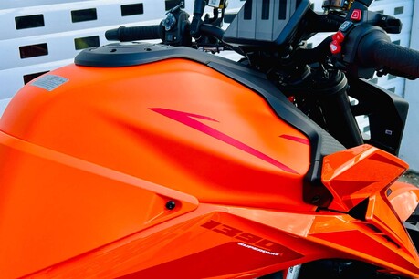 KTM Duke 1390 EVO Naked Petrol Manual Euro 5+ (190 ps) 19