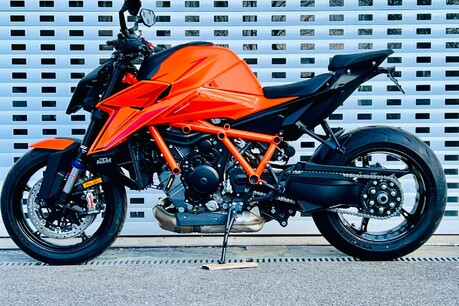 KTM Duke 1390 EVO Naked Petrol Manual Euro 5+ (190 ps) 24