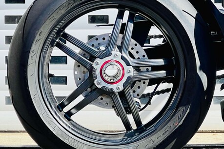 Ducati Streetfighter V4 SP Streetfighter V4 SP 9