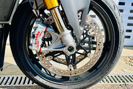 Ducati Streetfighter V4 SP Streetfighter V4 SP 18