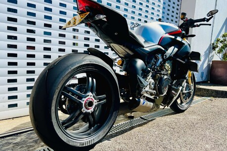 Ducati Streetfighter V4 SP Streetfighter V4 SP 8