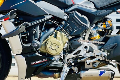 Ducati Streetfighter V4 SP Streetfighter V4 SP 31