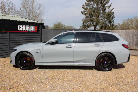 BMW 3 Series 2.0 330e 12kWh M Sport Touring 5dr Petrol Plug-in Hybrid Auto Euro 6 (s/s) 16