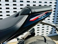 Triumph Speed Triple RS Naked Euro 5 (179 ps) 31