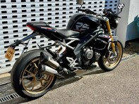 Triumph Speed Triple RS Naked Euro 5 (179 ps) 35