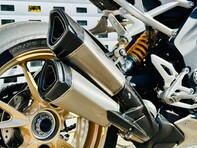Triumph Speed Triple RS Naked Euro 5 (179 ps) 6