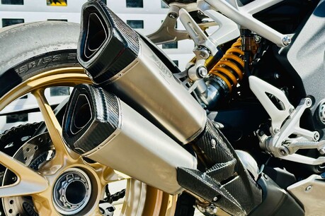 Triumph Speed Triple RS Naked Euro 5 (179 ps) 6