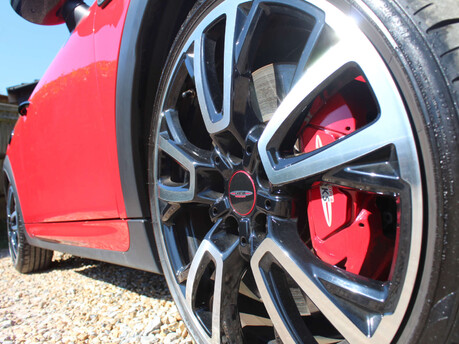 Mini Convertible 2.0 John Cooper Works Auto 2dr 