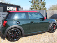 Mini Hatch 2.0 John Cooper Works Auto 3dr 9